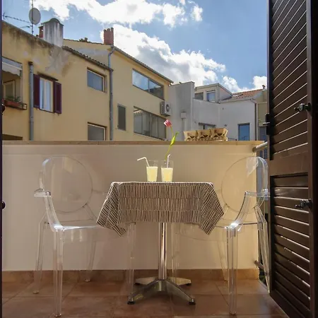 Julie City Centre Porec