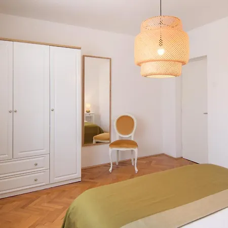 Julie City Centre Apartmán Poreč